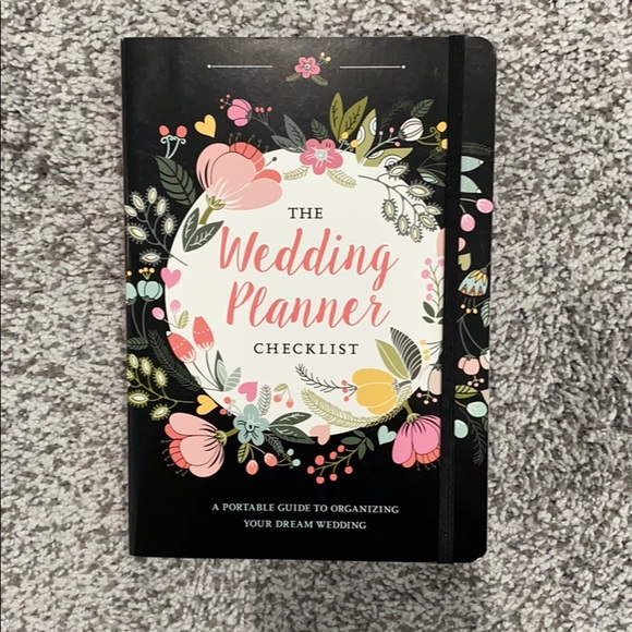 NEW - The wedding planner checklist - Picture 1 of 3